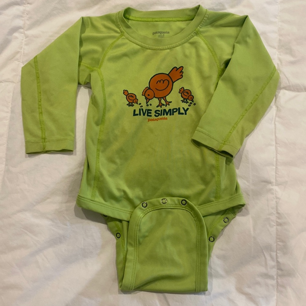 Patagonia baby capilene onesie, 6 months, excellent condition